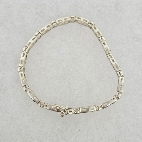 Sterling Silver Cubic Zirconia Accented Marcasite Crystal 7 1/4" Bracelet - Picture 6 of 9